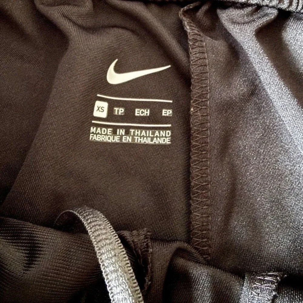 Nike Women's XS Epic Training Pants Black Gray Mesh Stripe Ankle Zips 836120-020